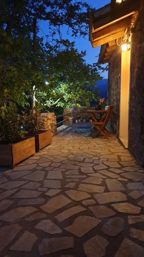 הוילה קרפניסיון The House In The Cobbled Road מראה חיצוני תמונה