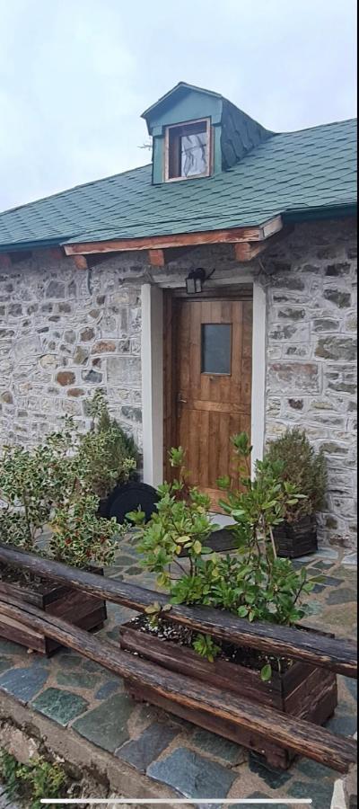 הוילה קרפניסיון The House In The Cobbled Road מראה חיצוני תמונה